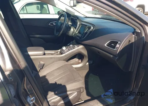 2016 Chrysler 200 Limited from USA, damaged, VIN 1C3CCCABXGN104695